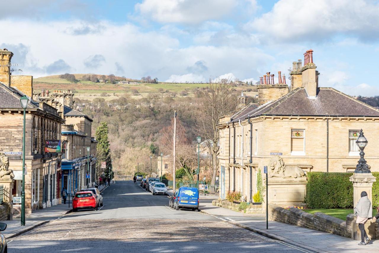 Riverside Balcony Apartment With Parking Just Minutes To Saltaire Shipley (West Yorkshire) Εξωτερικό φωτογραφία