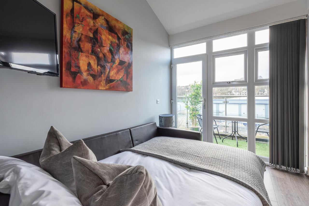 Riverside Balcony Apartment With Parking Just Minutes To Saltaire Shipley (West Yorkshire) Εξωτερικό φωτογραφία